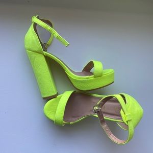 Bought these for homecoming and I never even wore them